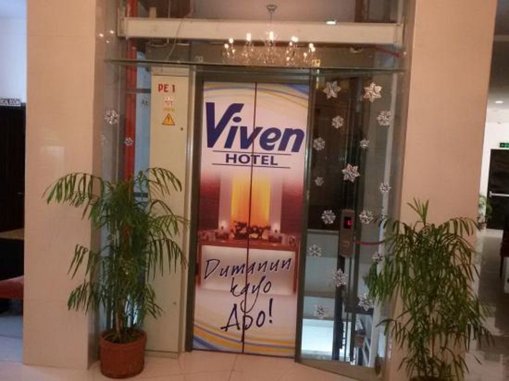 Viven Hotel Laoag Exterior foto